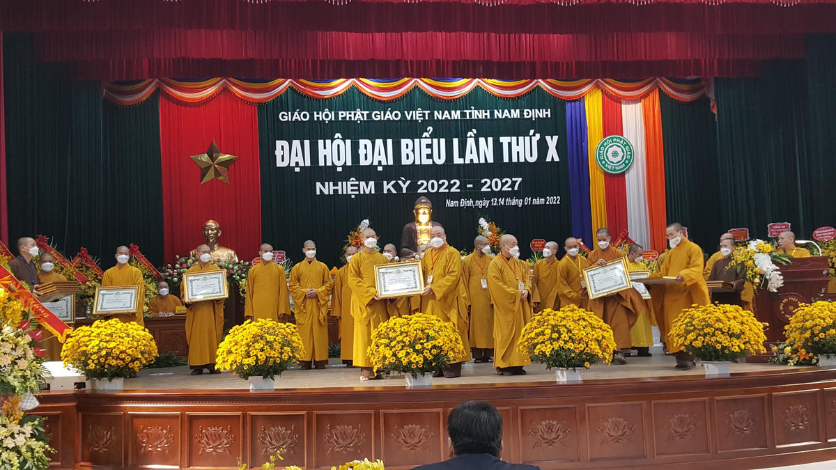 Đại hội tri ân những nhà tu hành có nhiều đóng góp cho Đạo pháp, nhân sinh.