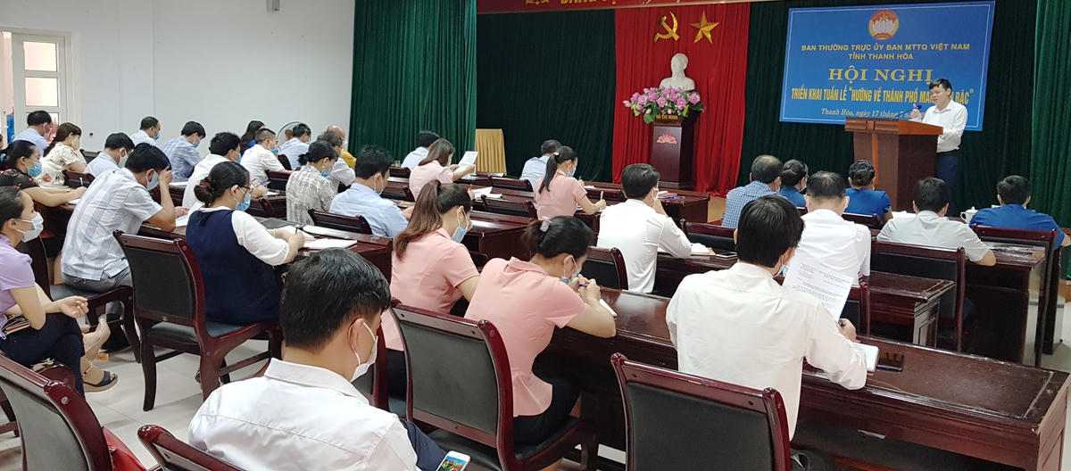 Toàn cảnh buổi lễ phát động.