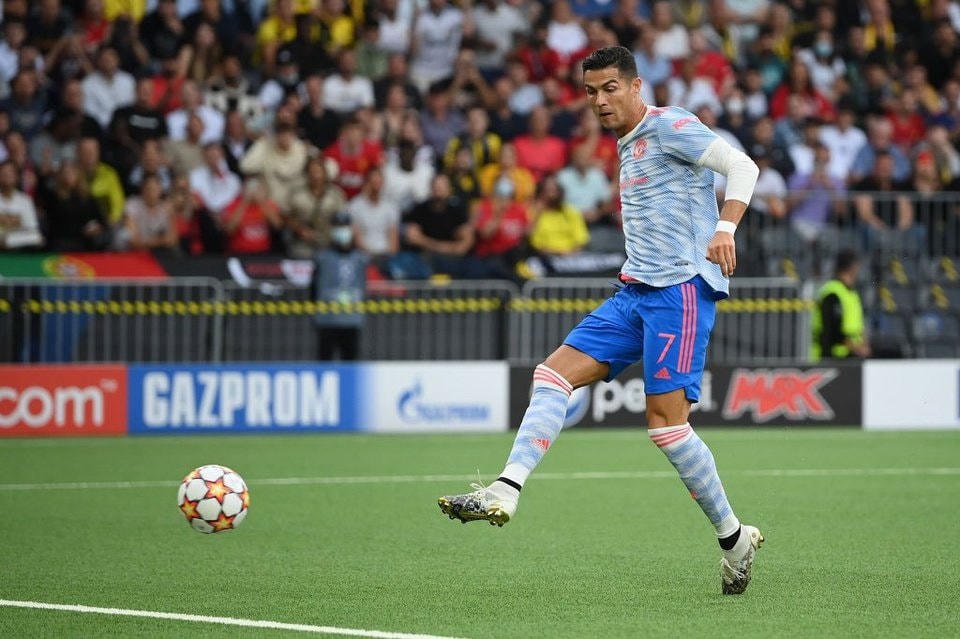 Ronaldo ghi bàn nhưng không thể giúp MU giành chiến thắng.