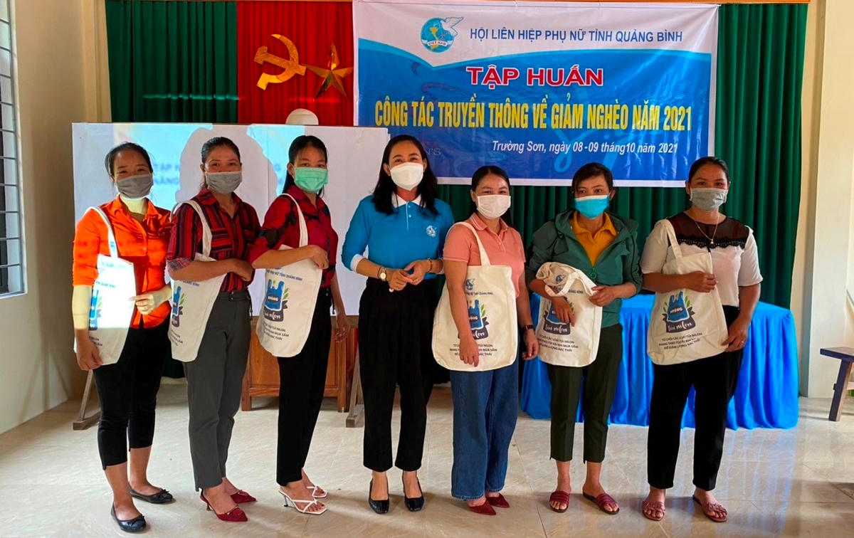 Trong nhiệm kỳ qua, Hội LHPN tỉnh Quảng Bình đã tổ chức nhiều hoạt động hướng tới người nghèo.