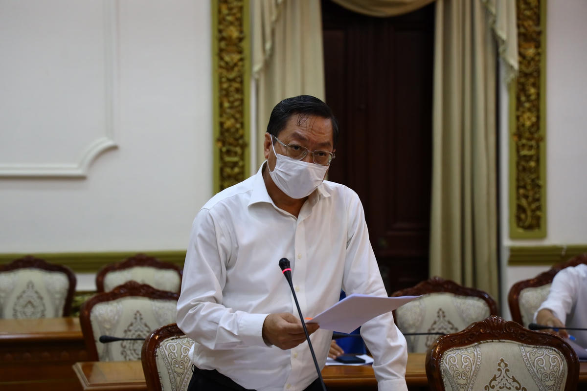 Đại diện Sở Y tế TP HCM cho biết, TP đang cân nhắc mở lại thêm một số dịch vụ.