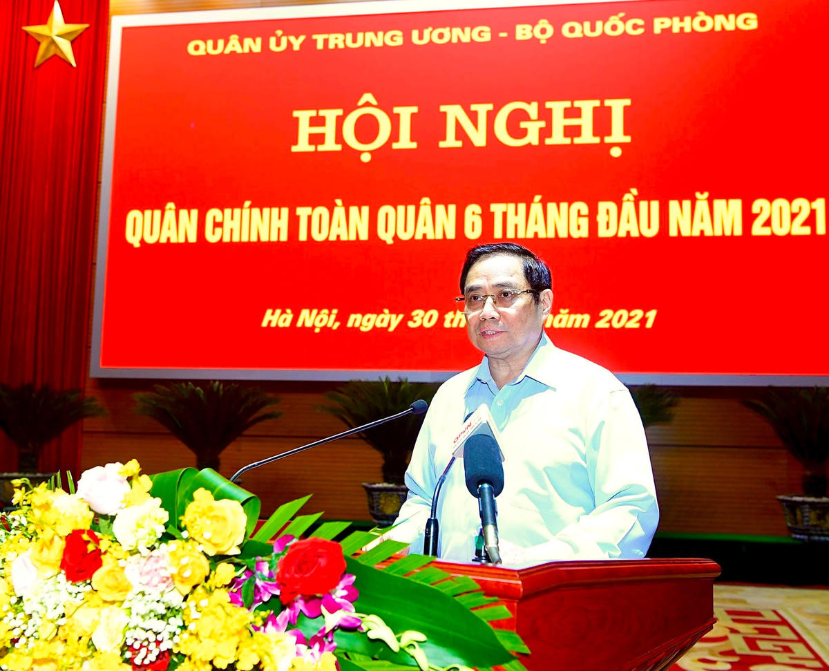 Thủ tướng Chính phủ Phạm Minh Chính: Quân đội nhân dân Việt Nam đã hoàn thành tốt các nhiệm vụ, tạo chuyển biến trên các mặt công tác. Ảnh: VGP/Nhật Bắc.