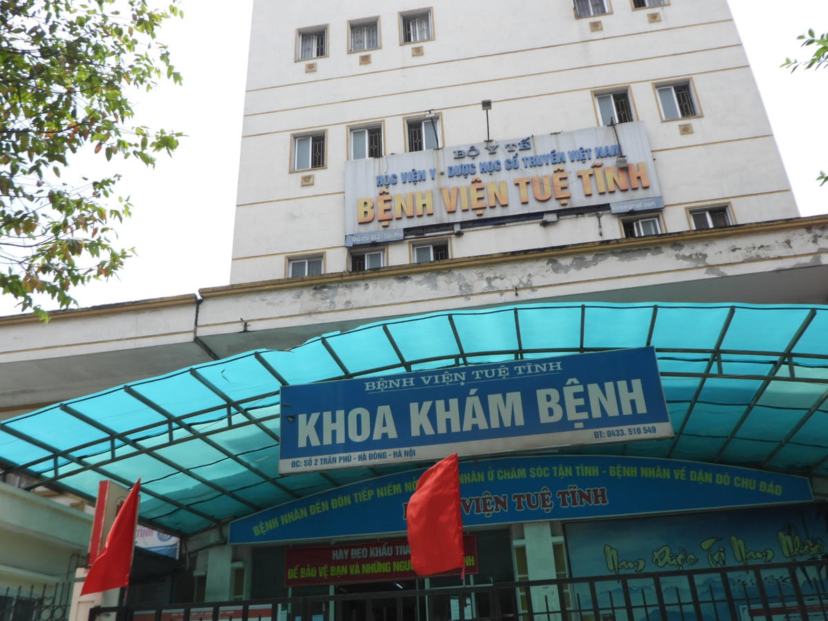 Bệnh viện Tuệ Tĩnh tại quận Hà Đông, Hà Nội.
