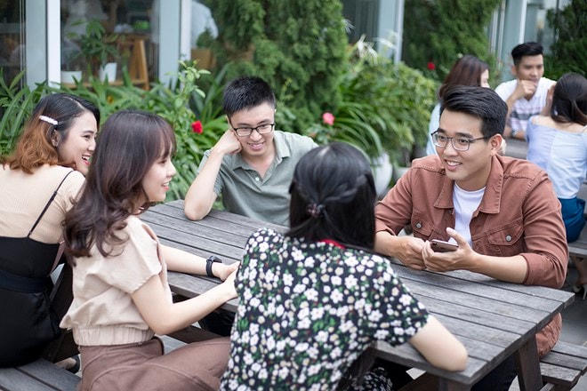 Gia nhập Vinamilk, các bạn quản trị viên tập sự có cơ hội trải nghiệm trong môi trường làm việc chuyên nghiệp nhưng cũng rất trẻ trung, năng động.