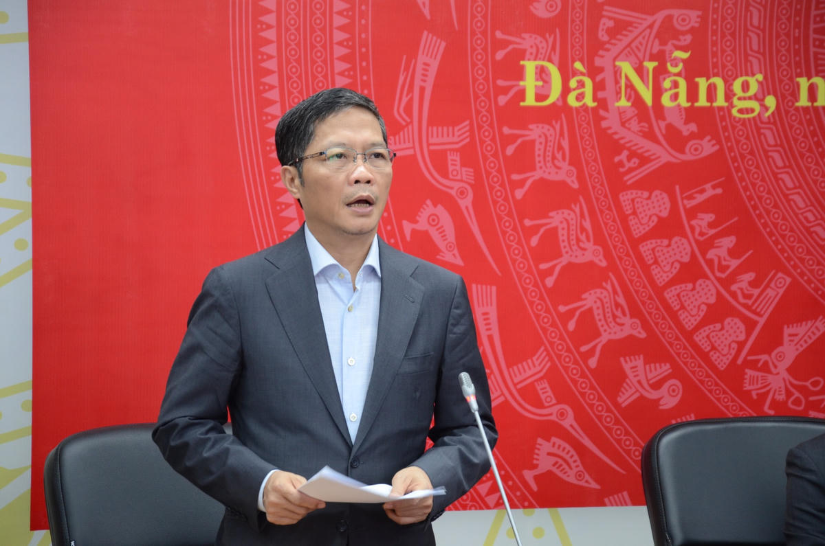 Trưởng Ban Kinh tế Trung ương Trần Tuấn Anh phát biểu tại hội nghị.
