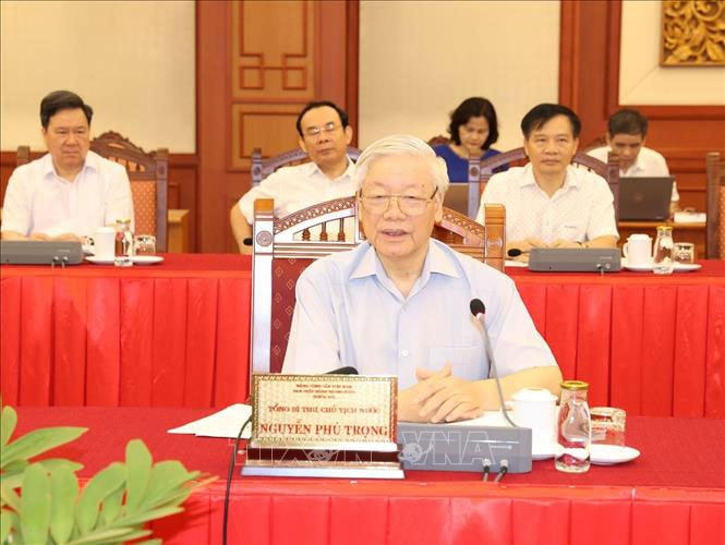 Tổng Bí thư, Chủ tịch nước Nguyễn Phú Trọng phát biểu chỉ đạo tại buổi làm việc với Ban Thường vụ Thành ủy Hà Nội. Ảnh: Trí Dũng/TTXVN.