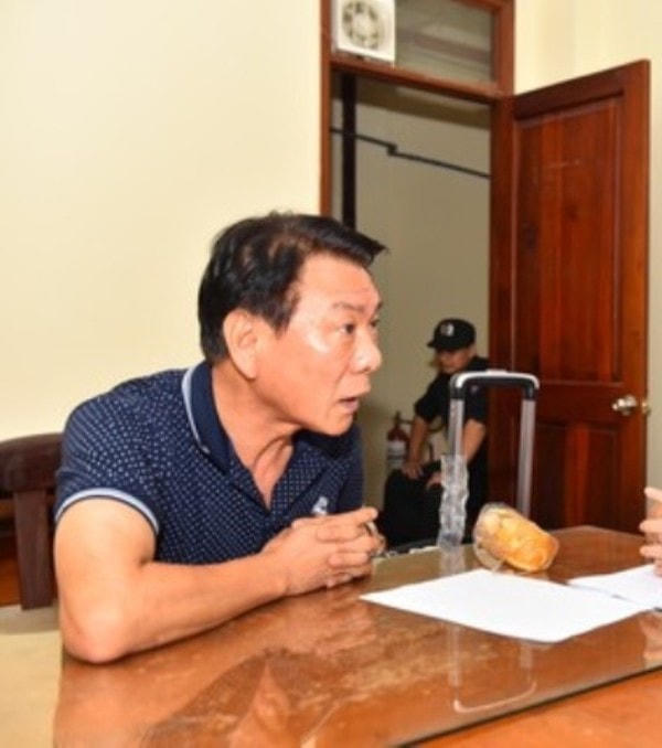 Đối tượng Kim Soonsik.