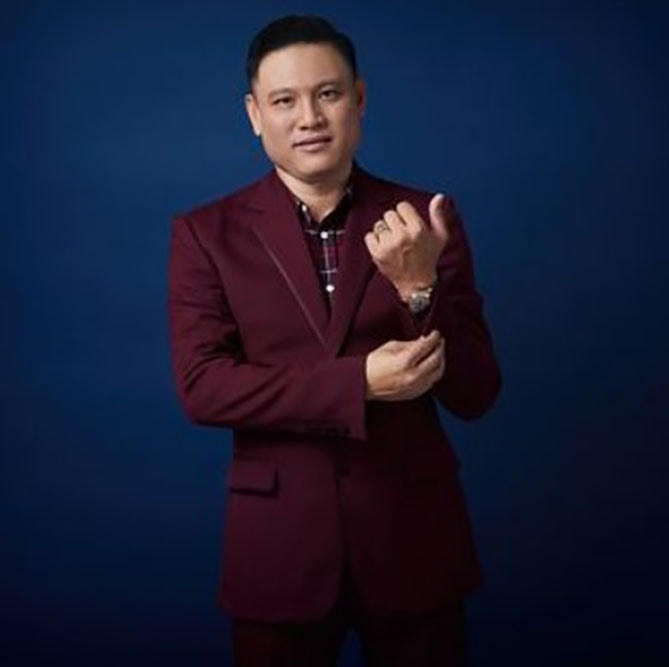 Ông Trần Văn Toàn.  