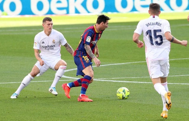 Messi chỉ là còn cái bóng của chính mình khi đối đầu với Real Madrid.  