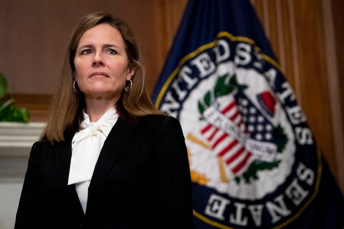Bà Amy Coney Barrett.