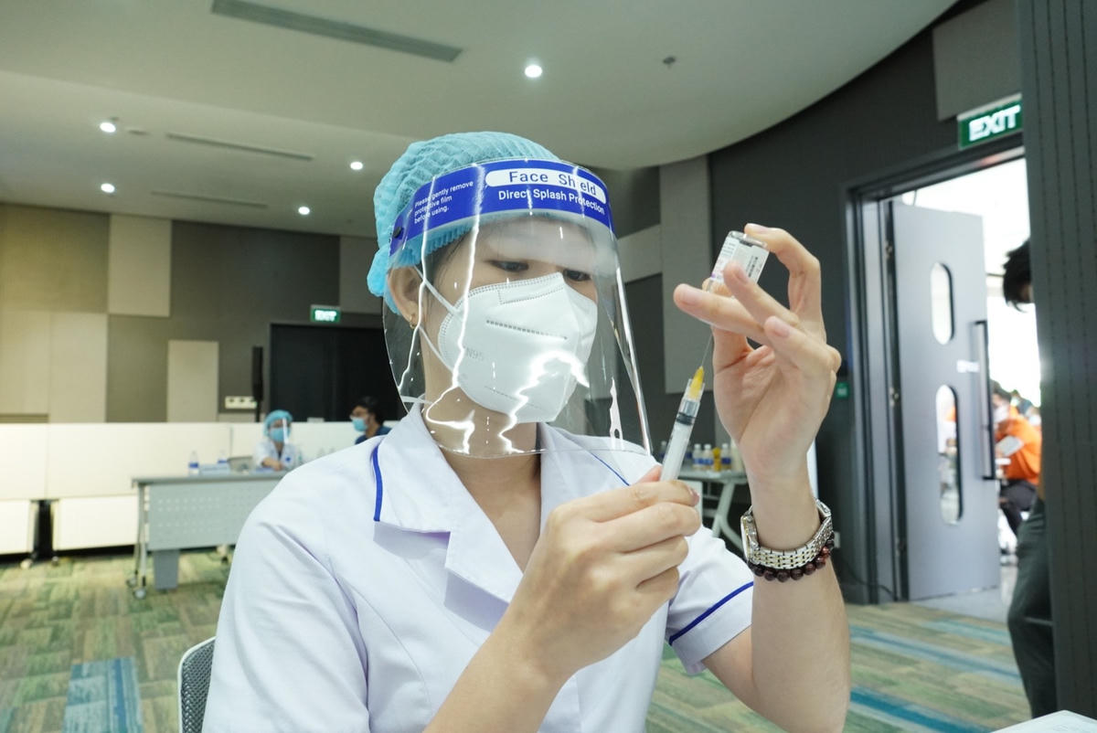 Dự kiến, chiến dịch tiêm vắc xin đợt 4 với 836.00 liều sẽ xong trước ngày 26/6.