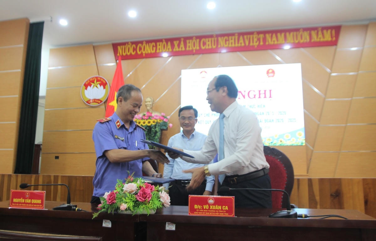 Ủy ban MTTQ VN tỉnh Quảng Nam và Viện KSND tỉnh ký kết quy chế phối hợp công tác giai đoạn 2020-2025.