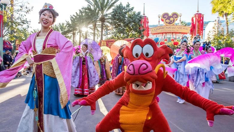 Lễ hội sẽ có sự tham gia của hàng loạt nhân vật phim nổi tiếng của Disney. Ảnh: Trips With Tykes.  