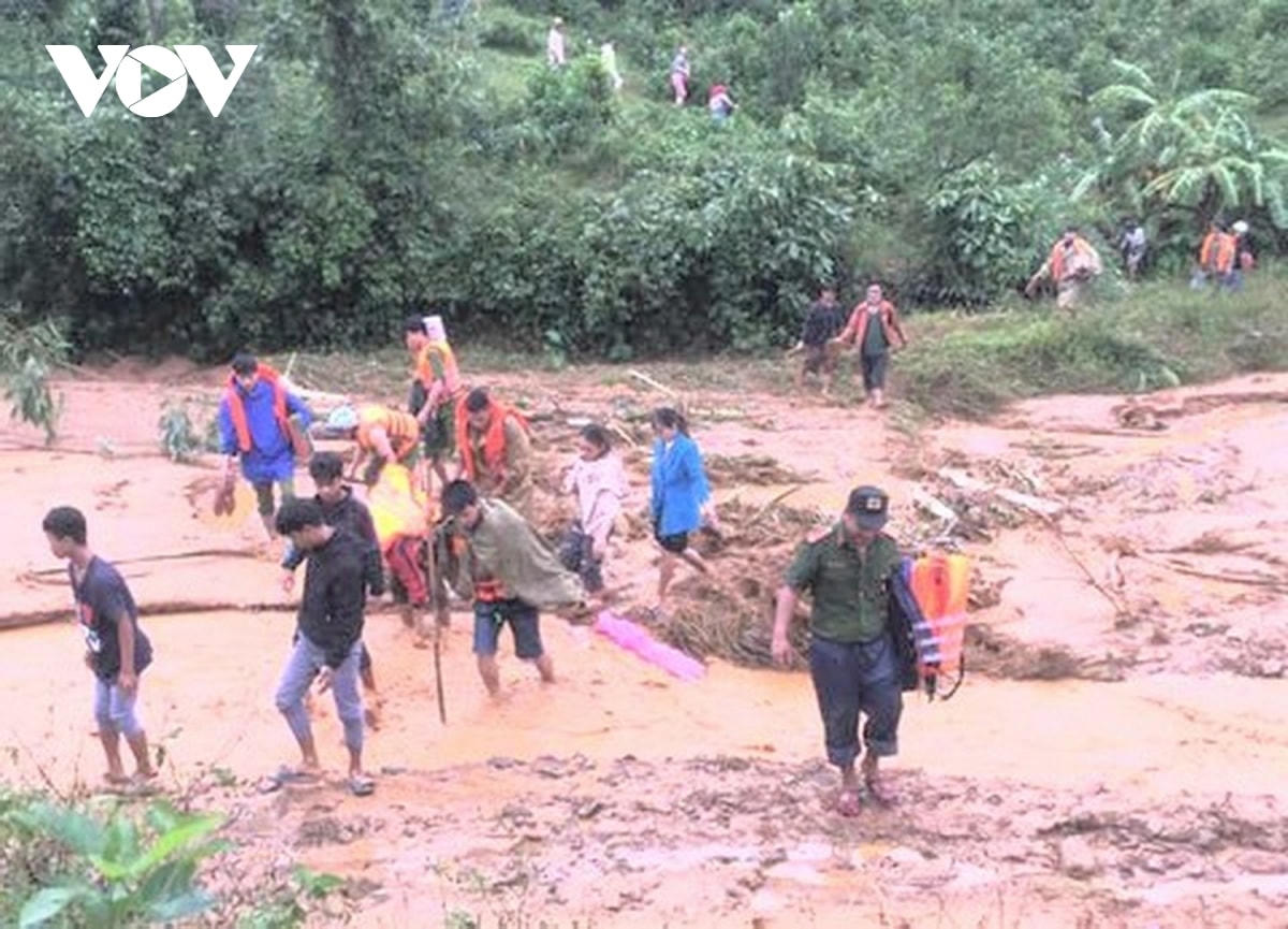 Hiện còn 7 người dân ở xã Hướng Việt, huyện Hướng Hóa, tỉnh Quảng Trị mất tích, các lực lượng đang nỗ lực tìm kiếm.