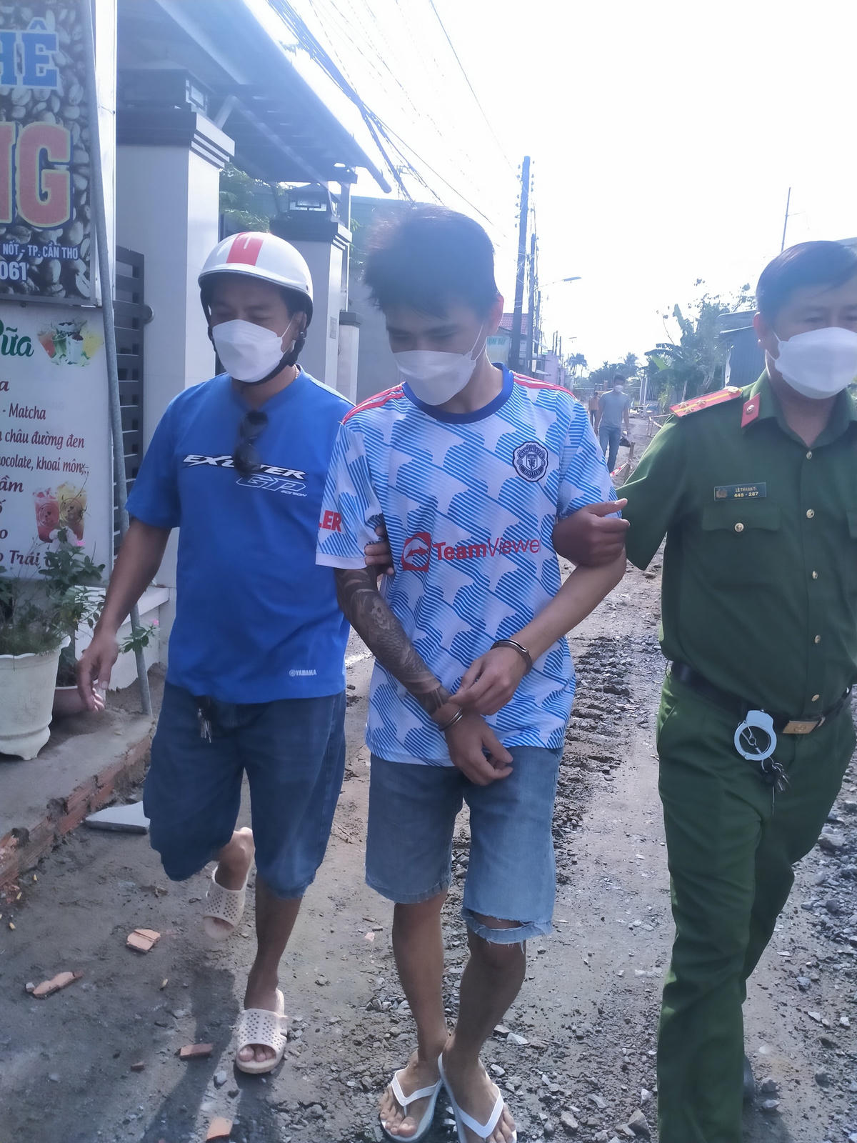 Đối tượng Nguyễn Hữu Linh đang bị tạm giữ để tiếp tục điều tra làm rõ để xử lý theo quy định.