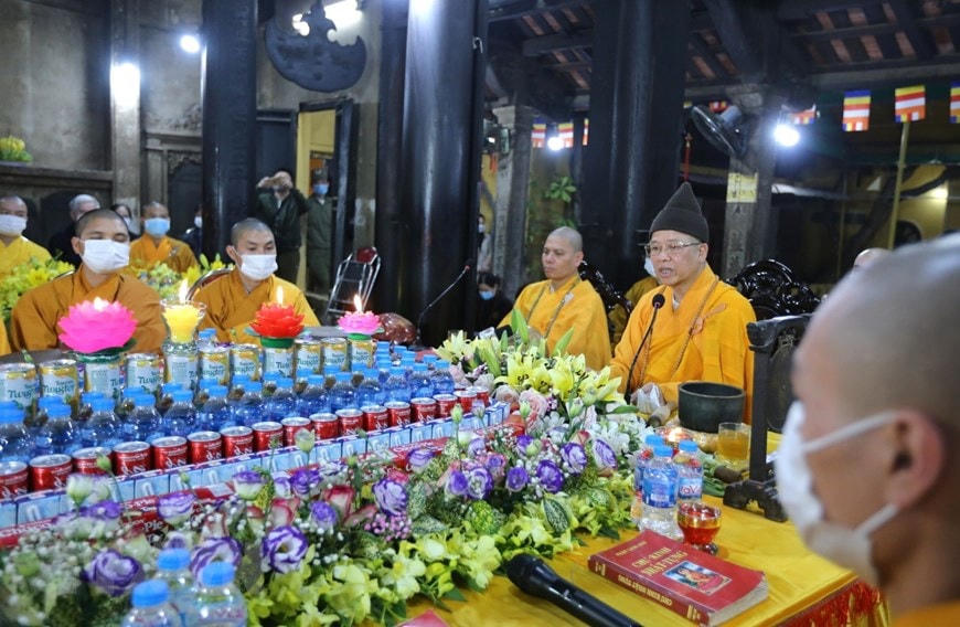 Từ năm 2021, chùa Phúc Khánh (Hà Nội) đã tổ chức lễ cầu an online.  Ảnh: Thành Đạt.