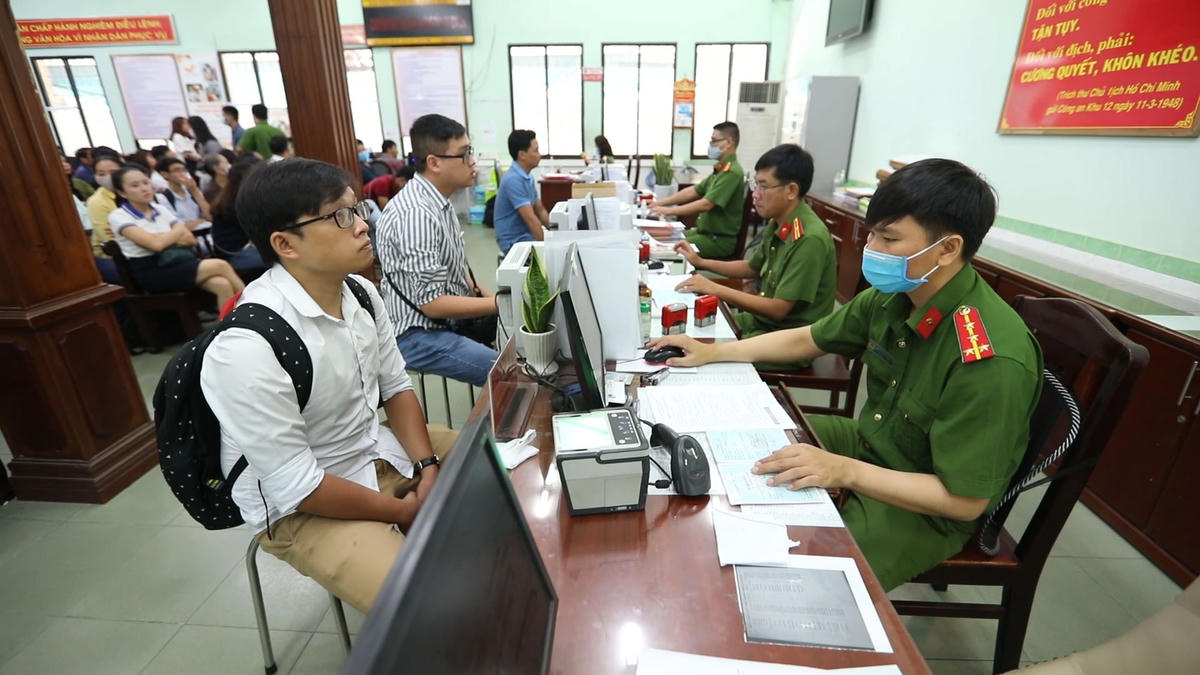 TP Hồ Chí Minh sẵn sàng cấp căn cước công dân gắn chip  điện tử. Ảnh: Thái Sơn.
