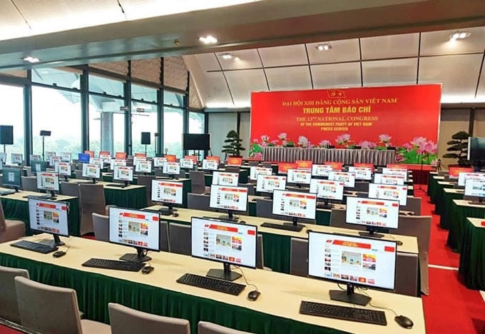 Bên trong Trung tâm Báo chí Đại hội XIII.