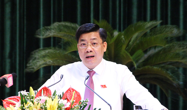 Ông Dương Văn Thái, Bí thư Tỉnh ủy, Chủ tịch HĐND tỉnh khóa XVIII phát biểu khai mạc kỳ họp. Nguồn: T.A.