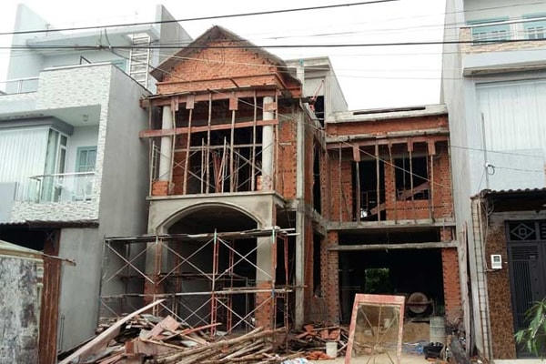 Vật liệu xây dựng nhà cần được đảm bảo và phải được phê duyệt thì mới có thể thi công.