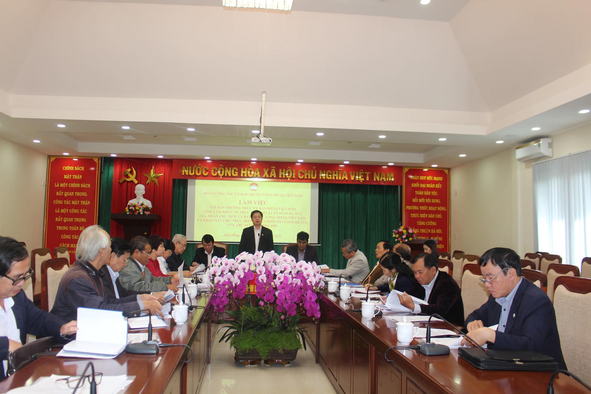 Đoàn công tác của UBTƯ MTTQ Việt Nam làm việc tại Lâm Đồng.