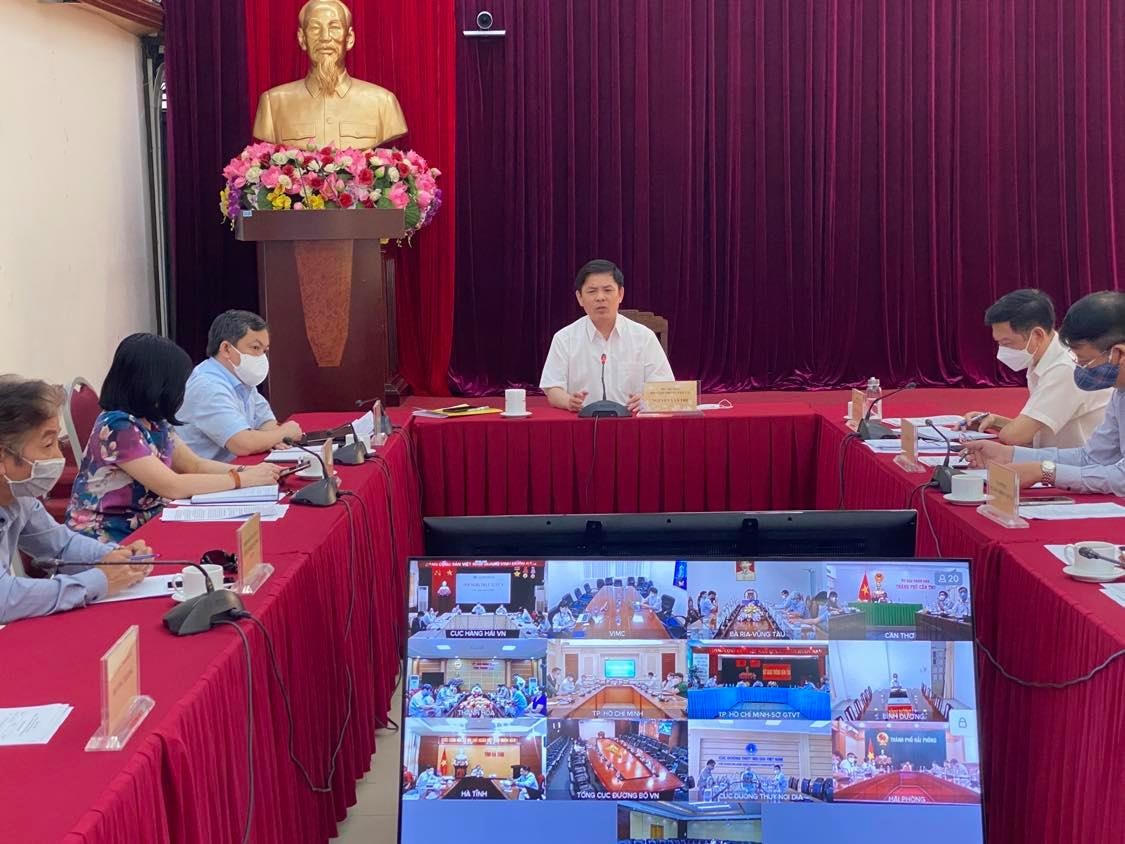 Bộ trưởng Nguyễn Văn Thể chủ trì cuộc họp trực tuyến về tạo thuận lợi cho vận tải biển và dịch vụ logistics trong điều kiện phòng, chống dịch Covid-19.