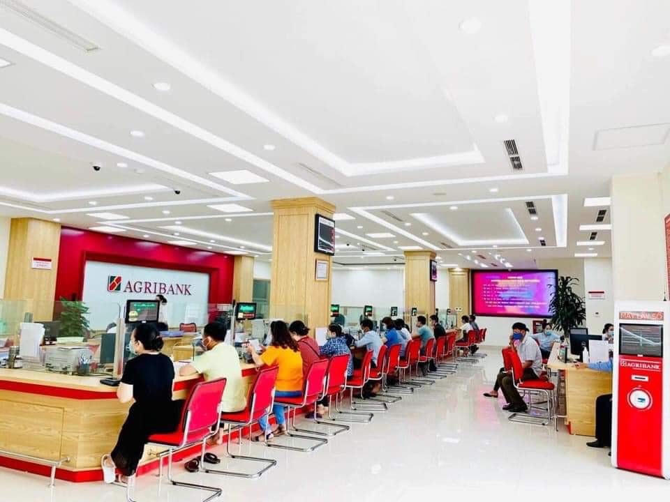 Hỗ trợ khách hàng tại 19 tỉnh thành phía Nam: Agribank giảm thêm lãi suất cho vay