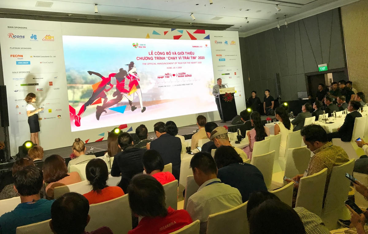 Công bố Chương trình “Chạy vì trái tim” năm 2020.