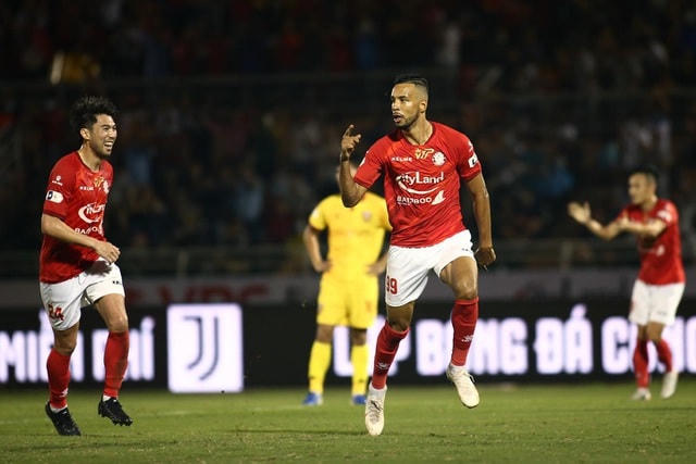CLB TP HCM của Lee Nguyễn hiện được báo chí Thái Lan quan tâm.  