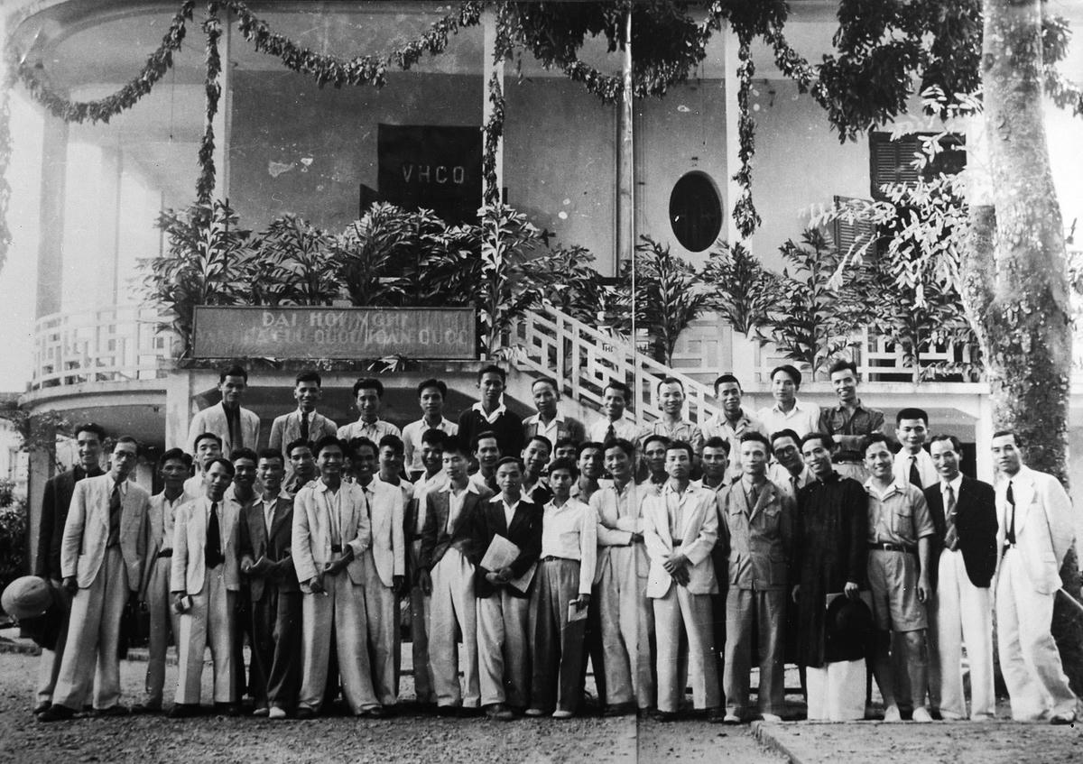 Các đại biểu dự Hội nghị Văn hóa toàn quốc lần thứ nhất, tháng 11 năm 1946. Ảnh tư liệu.
