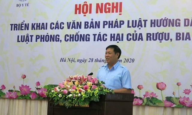 Thứ trưởng Bộ Y tế Đỗ Xuân Tuyên.