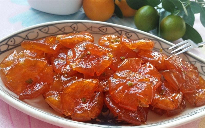 Mứt tắc vàng.