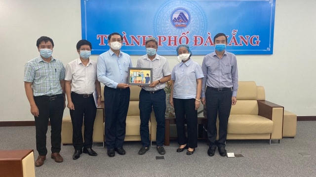 Hơn 20 ngày của Thứ trưởng Nguyễn Trường Sơn ở tâm dịch Covid-19 Đà Nẵng