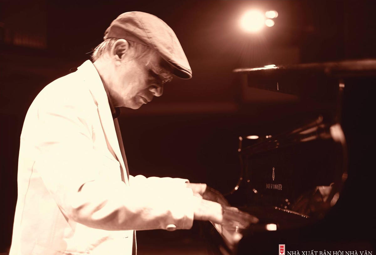 Nhạc sĩ Ngọc Khuê.
