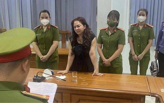 Hình ảnh bà Nguyễn Phương Hằng tại cơ quan Công an lan truyền rộng rãi trên cõi mạng. Ảnh: MXH. 