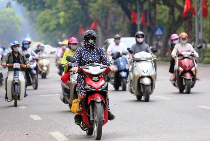 Tiếp tục nắng nóng trên diện rộng, có nơi 37 độ C