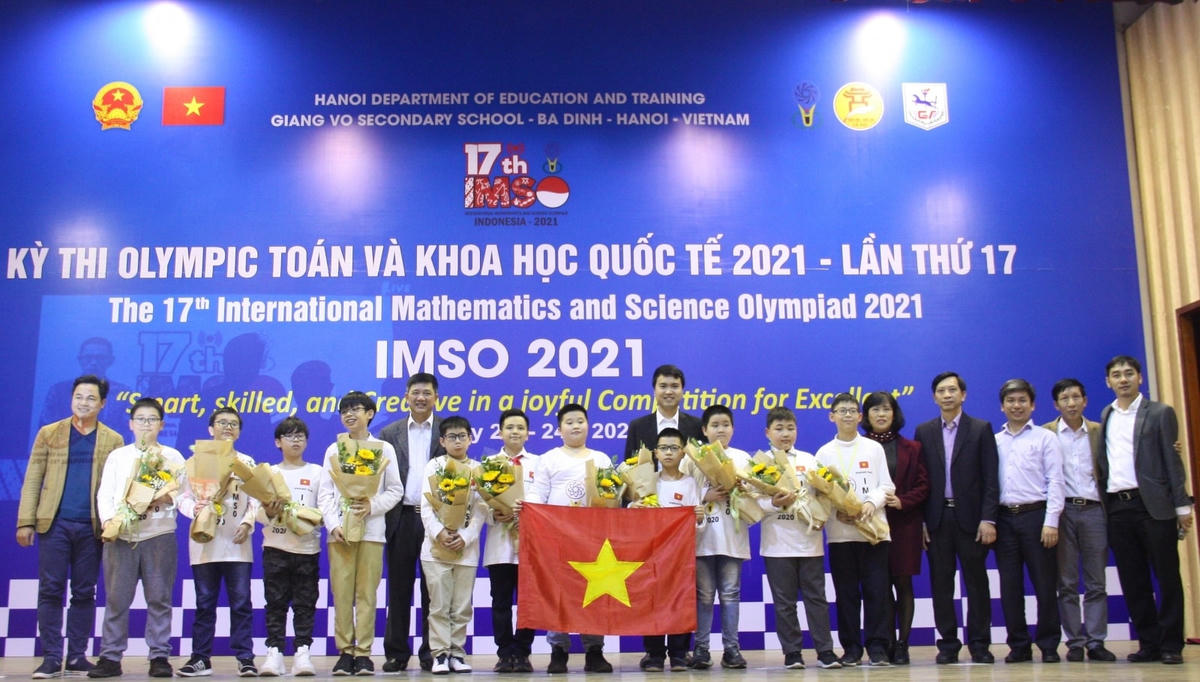 Các thí sinh trong đội tuyển môn Toán.