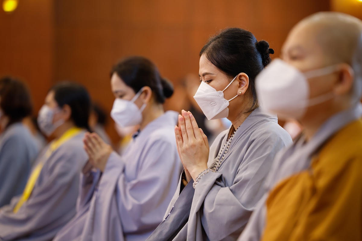 Lễ kỳ siêu cho đồng bào qua đời vì Covid-19, xoa dịu vết thương lòng người ở lại