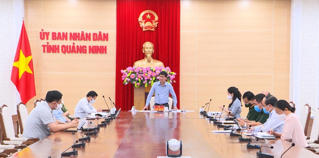 Quang cảnh cuộc họp. Ảnh: Báo Quảng Ninh.