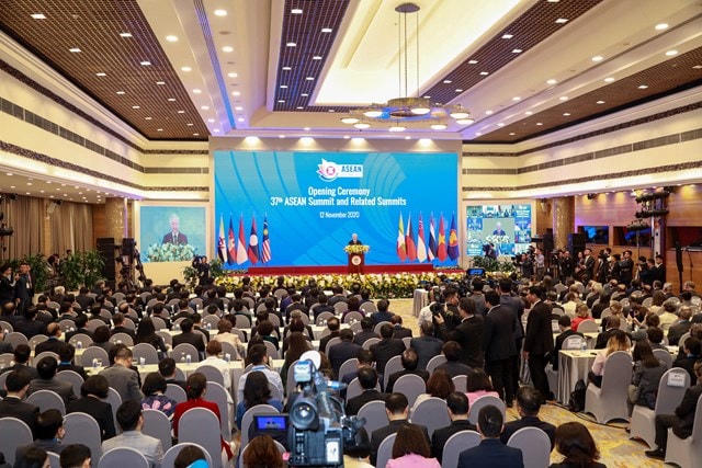 Quang cảnh Lễ khai mạc. Ảnh: Quang Vinh.