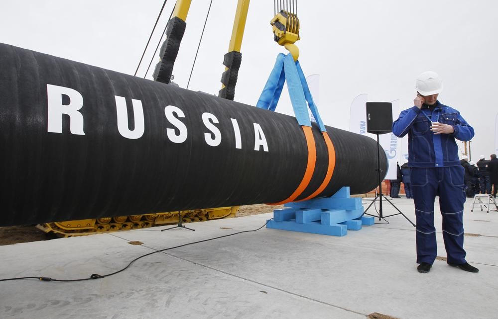 Đường ống dẫn khí Nord Stream của Nga trong lễ khởi công xây dựng ở Vịnh Portovaya, cách St.Petersburg, Nga.
