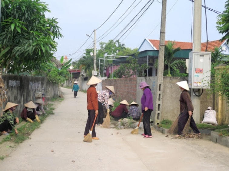 Công tác bảo vệ môi trường tại cộng đồng dân cư được người dân quan tâm thực hiện.