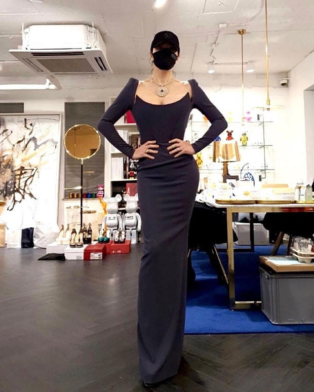 [ẢNH] Ngỡ ngàng sắc đẹp của 'mỹ nhân U60' Kim Hye Soo