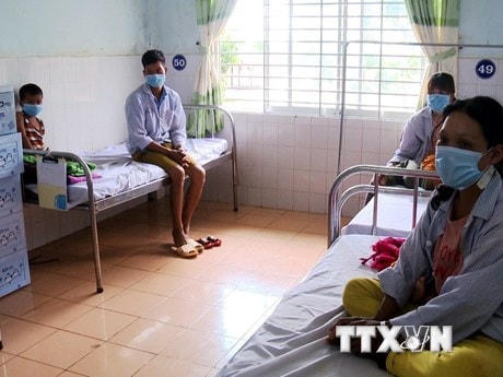 Bệnh viện Đa khoa tỉnh Gia Lai tập trung điều trị cho các bệnh nhân mắc bệnh bạch hầu. (Ảnh: TTXVN).