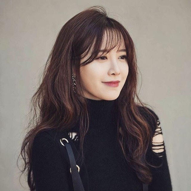 Go Hye Sun - sở hữu nhan sắc xinh đẹp, tài giỏi thế nhưng cuộc sống hôn nhân lại không trọn vẹn.