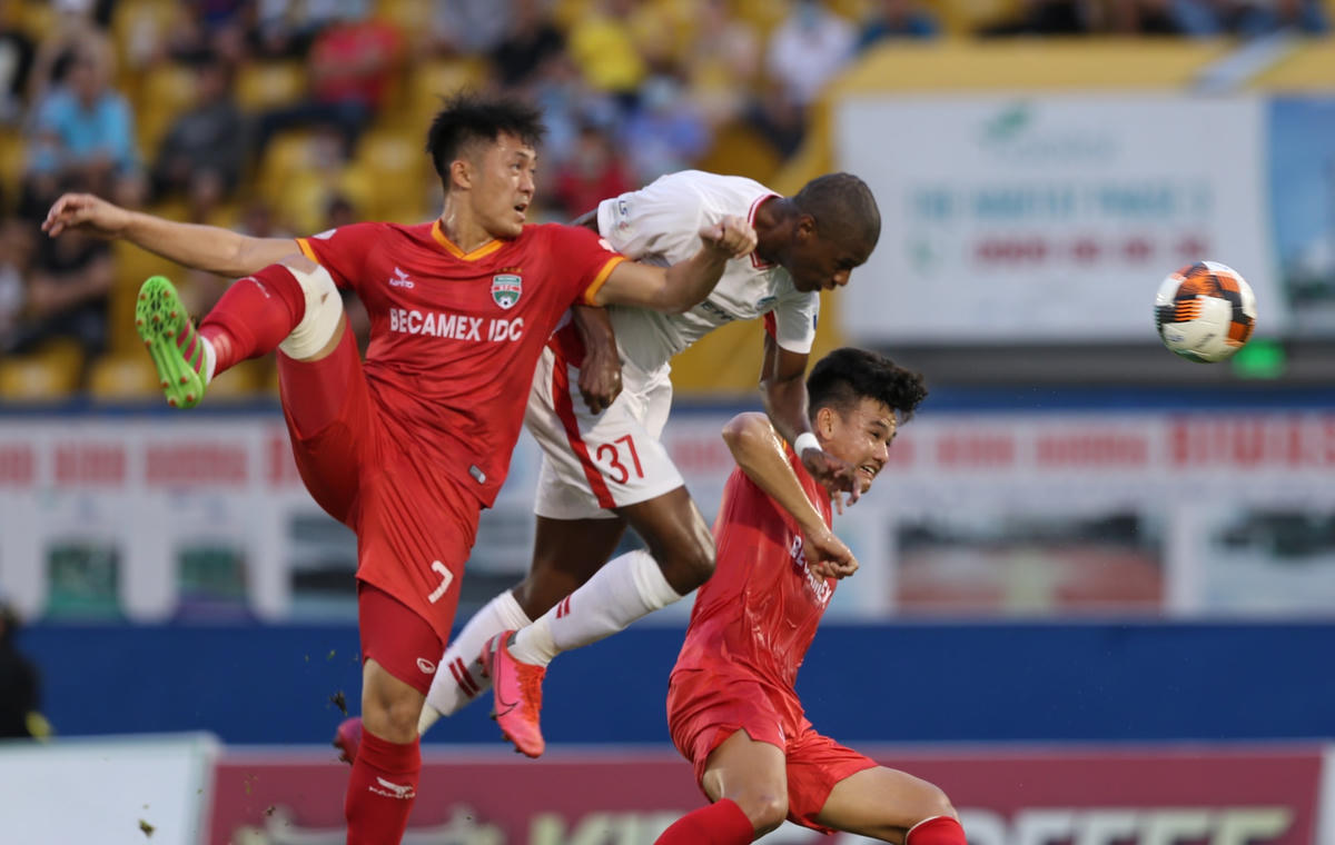 Vòng 3 V.League 2020: Duy trì vị thế