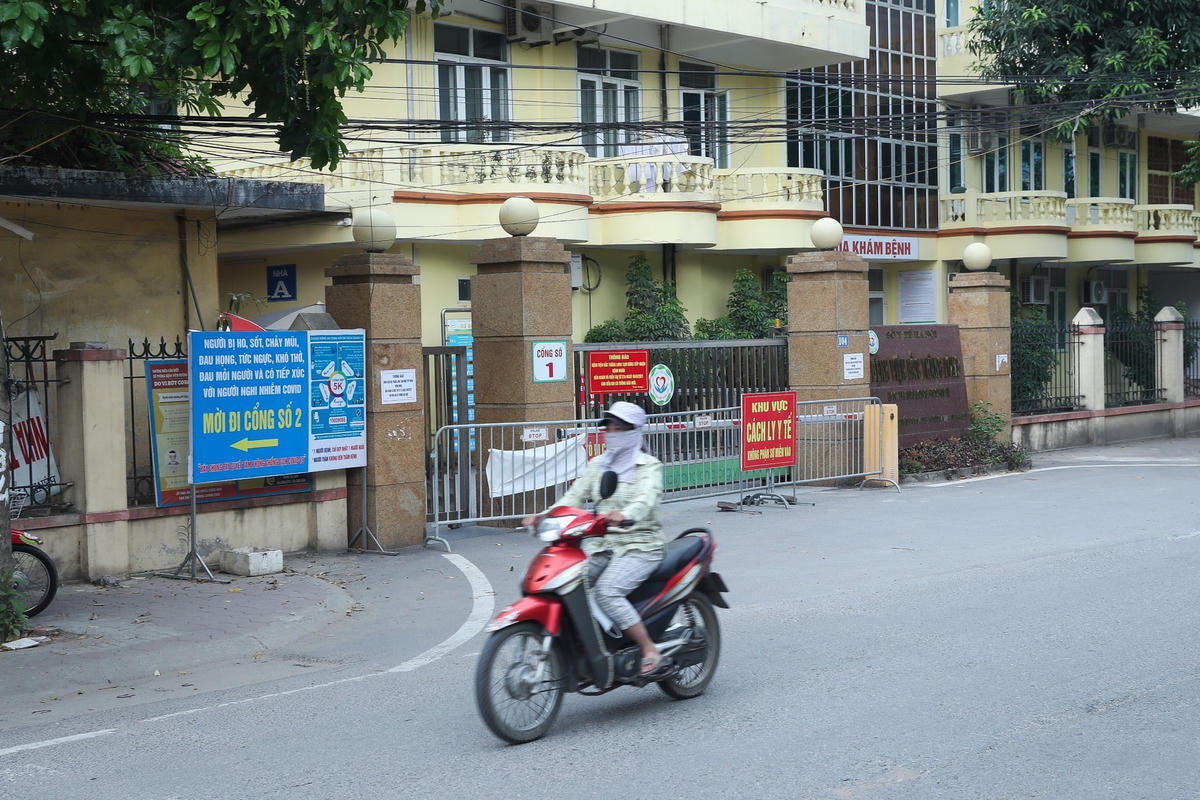 Khu vực cách ly y tế tại Bệnh viện huyện Đông Anh. Ảnh: Quang Vinh.