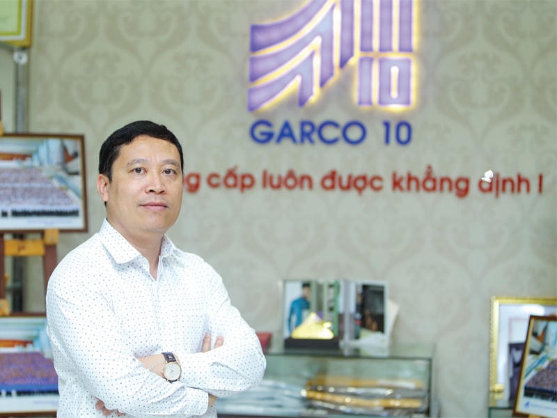 Ông Thân Đức Việt.