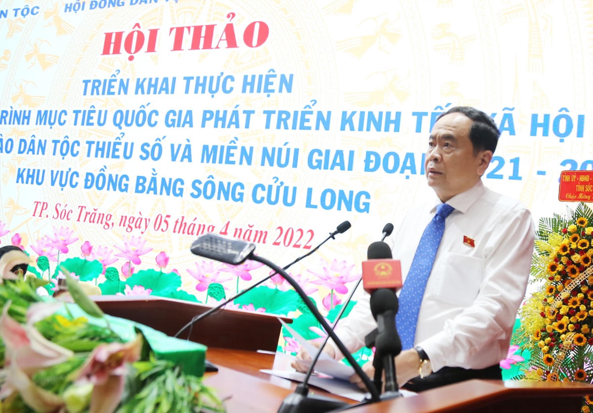 Phó Chủ tịch Thường trực Quốc hội Trần Thanh Mẫn phát biểu tại hội thảo.