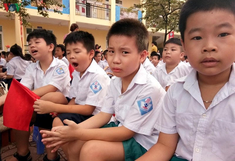 Cô Nguyễn Thu Hường cho rằng ép trẻ học quá nhiều, vô tình người lớn đang 